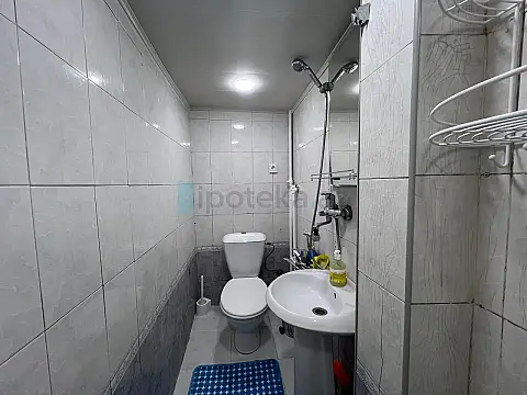 Satılır 2 otaqlı köhnə tikili 40 m²