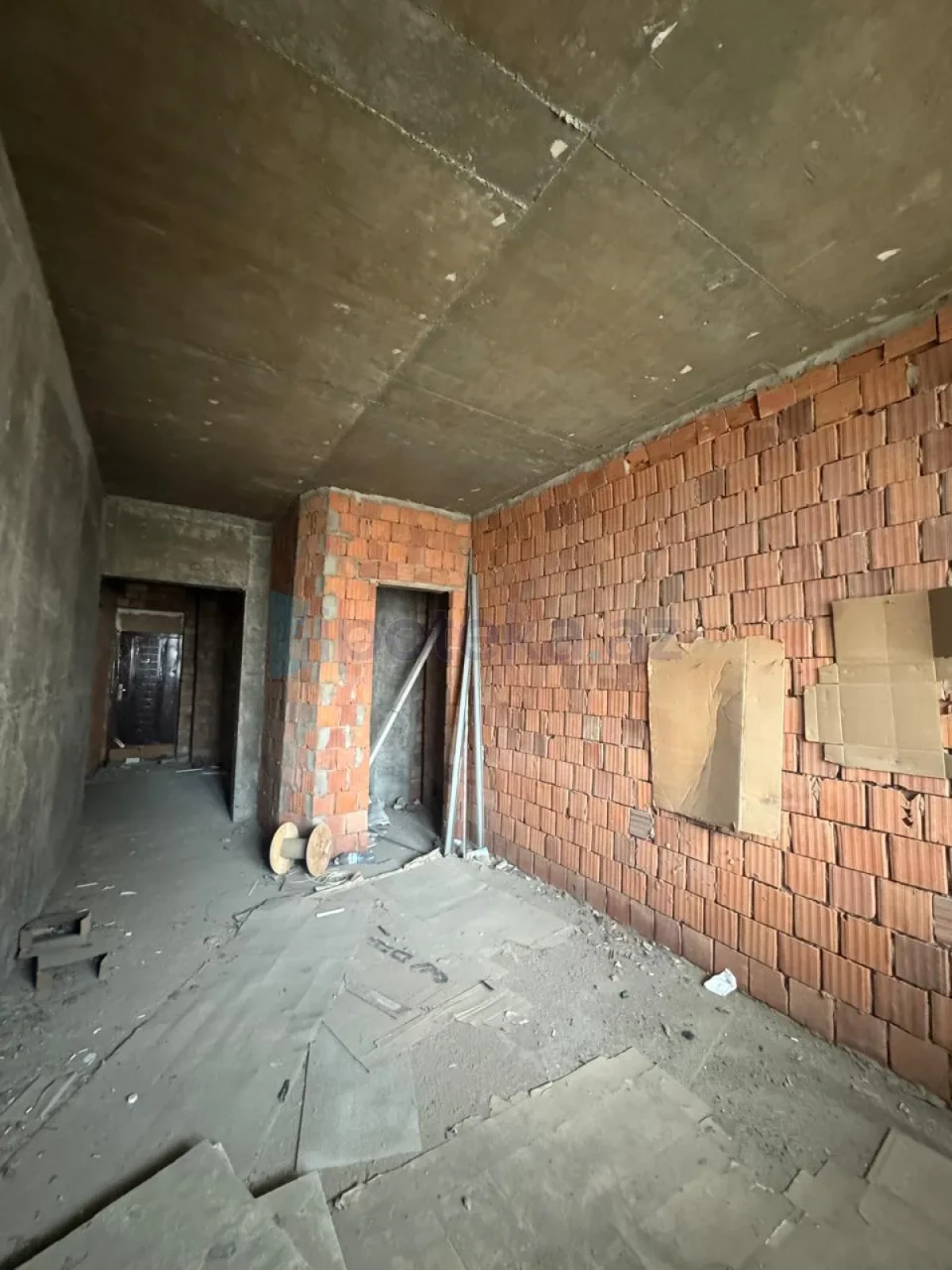 Satılır 3 otaqlı yeni tikili 175 m²