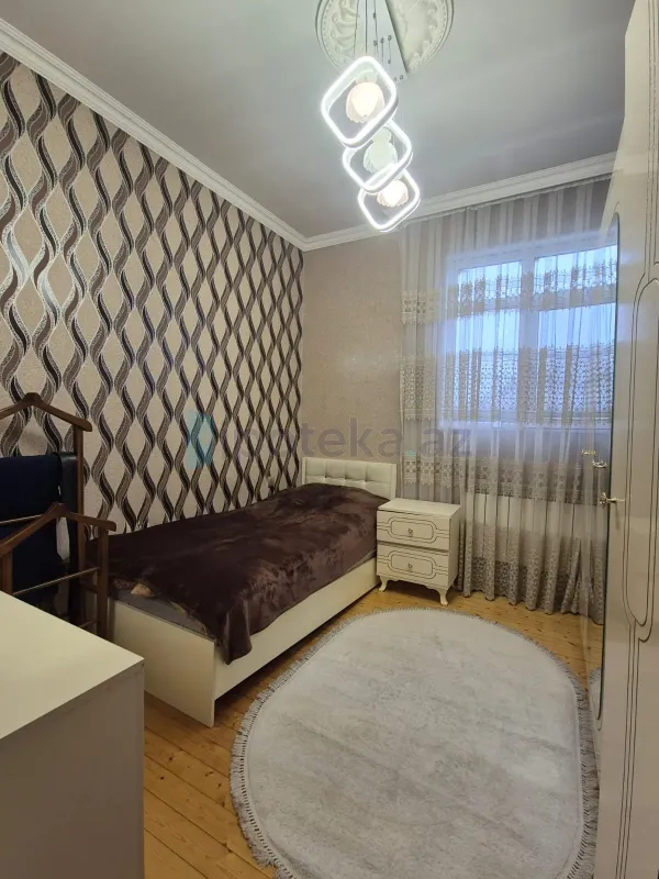 Satılır 3 otaqlı həyət evi 80 m²