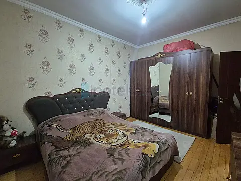 Satılır 3 otaqlı həyət evi 80 m²