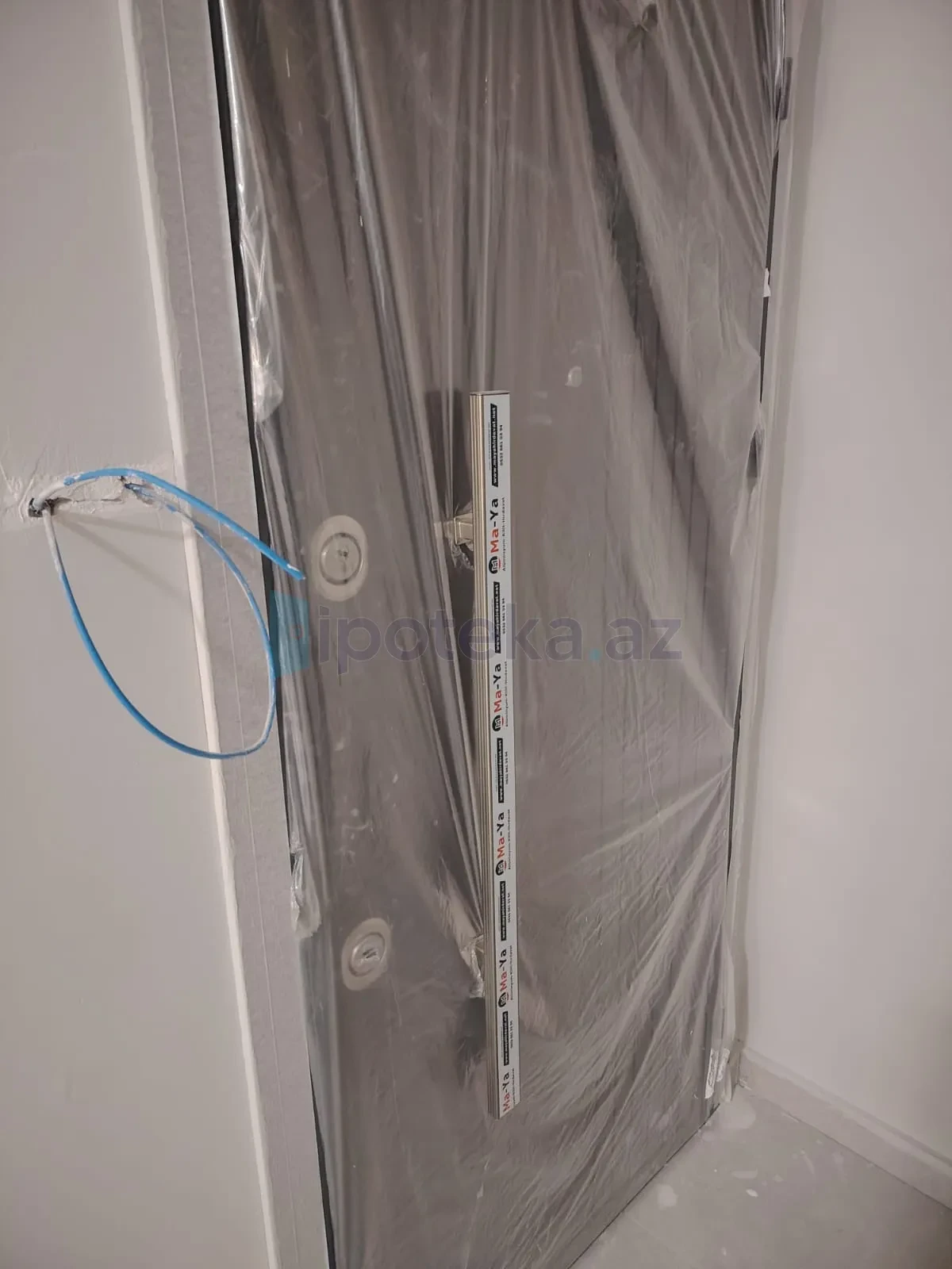 Satılır 2 otaqlı yeni tikili 74 m²