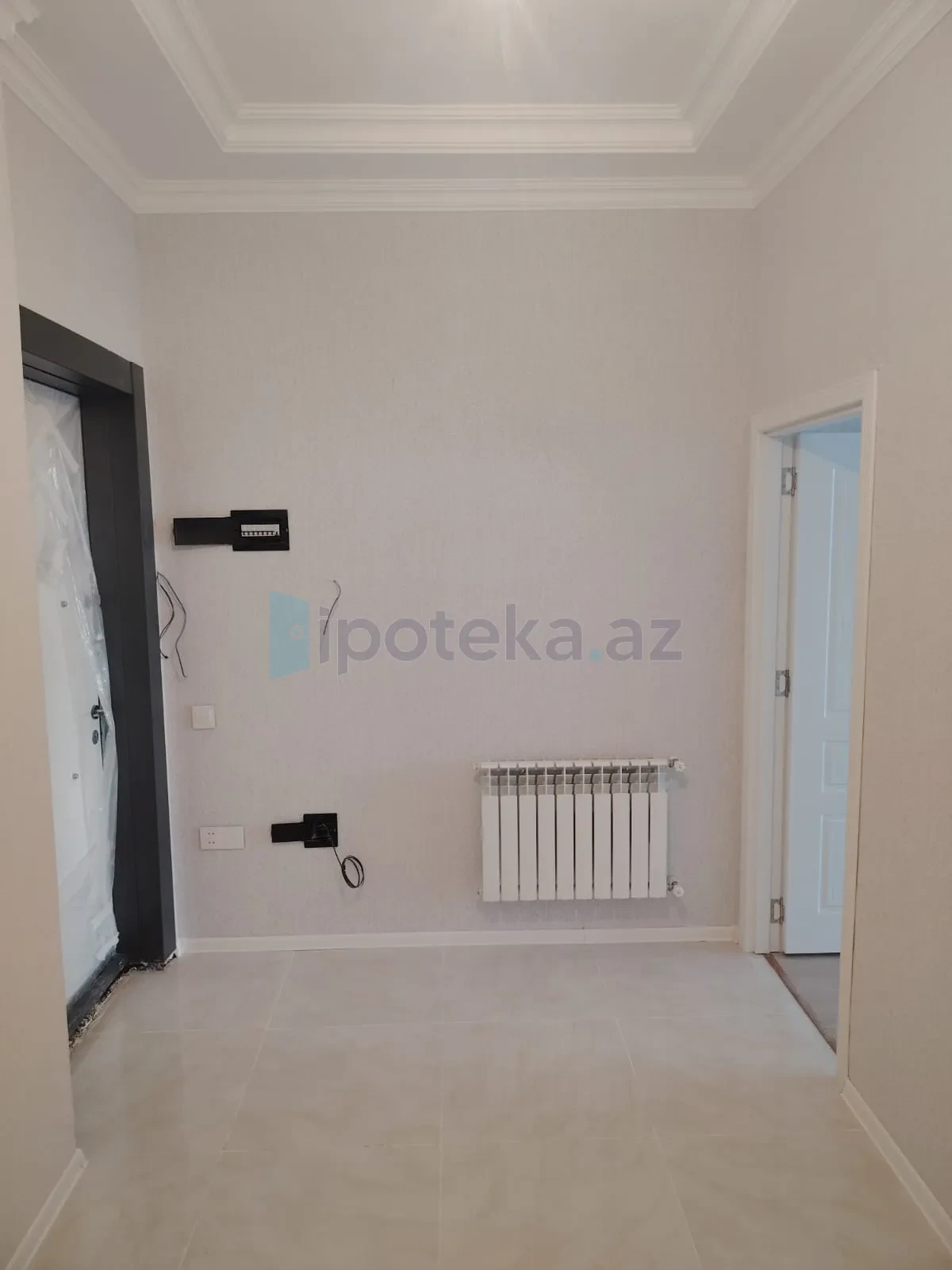 Satılır 2 otaqlı yeni tikili 74 m²