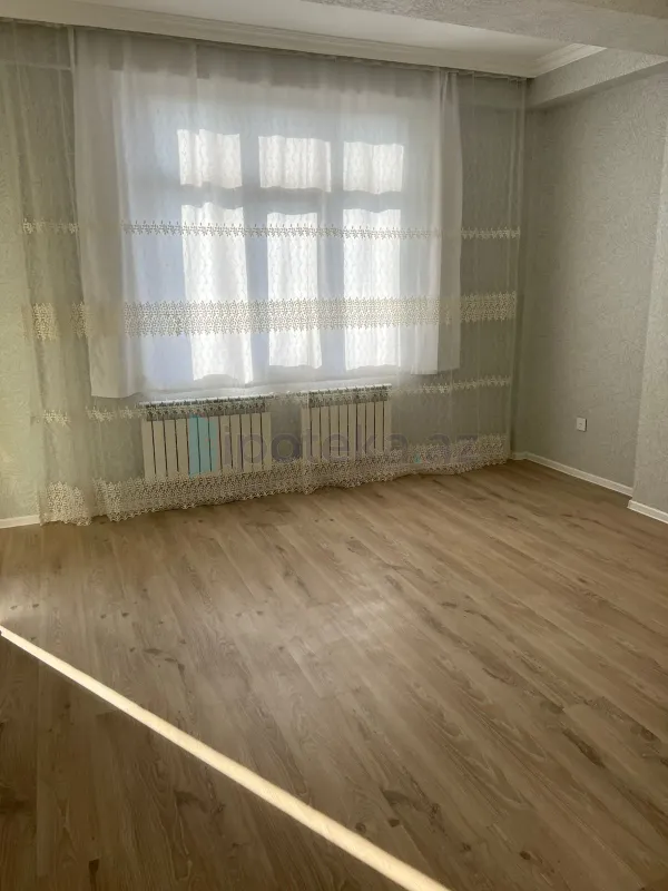 Satılır 2 otaqlı yeni tikili 81 m²