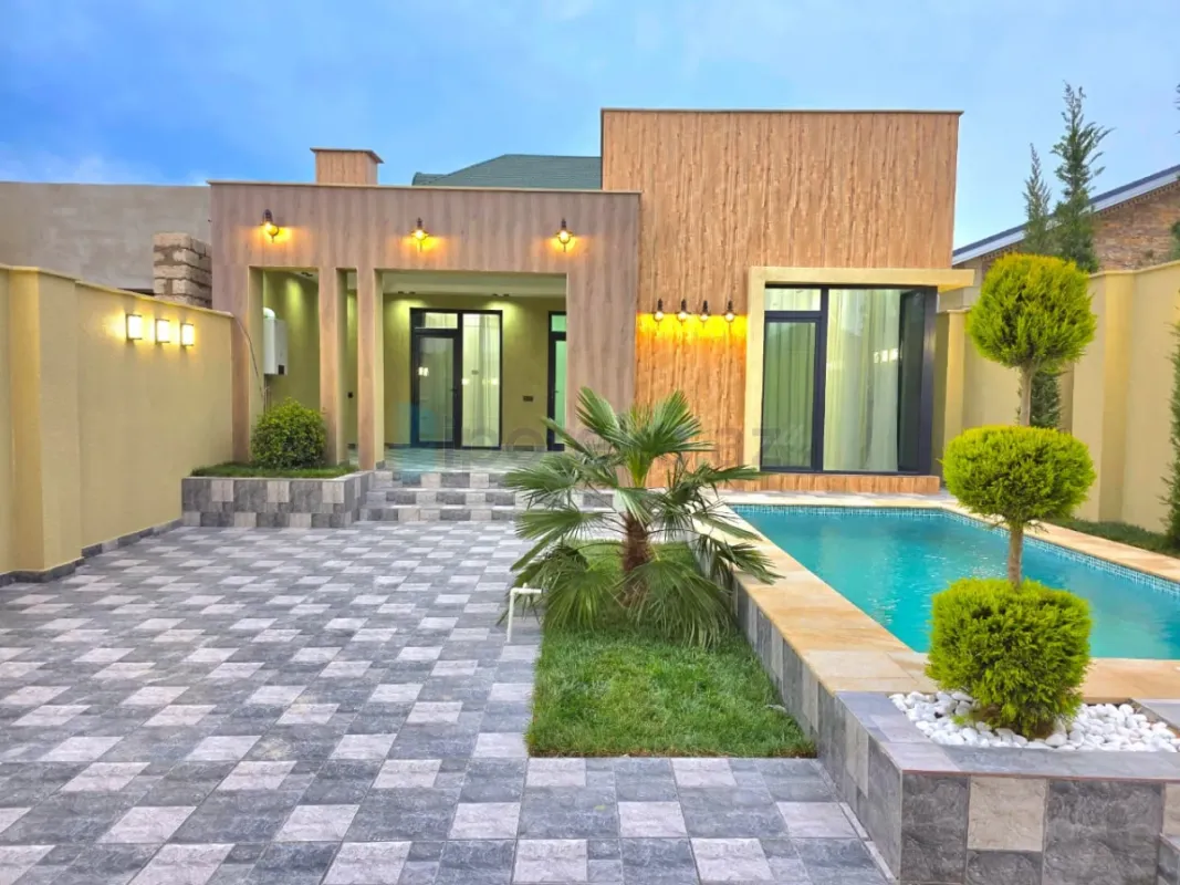 Satılır 4 otaqlı mənzil 150 m²