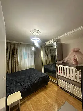 Satılır 3 otaqlı köhnə tikili 70 m²