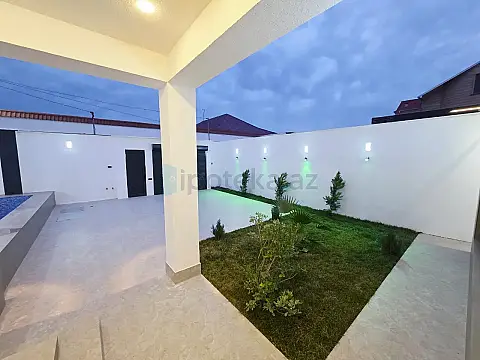 Satılır 4 otaqlı mənzil 160 m²