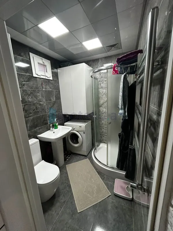 Satılır 2 otaqlı köhnə tikili 38 m²
