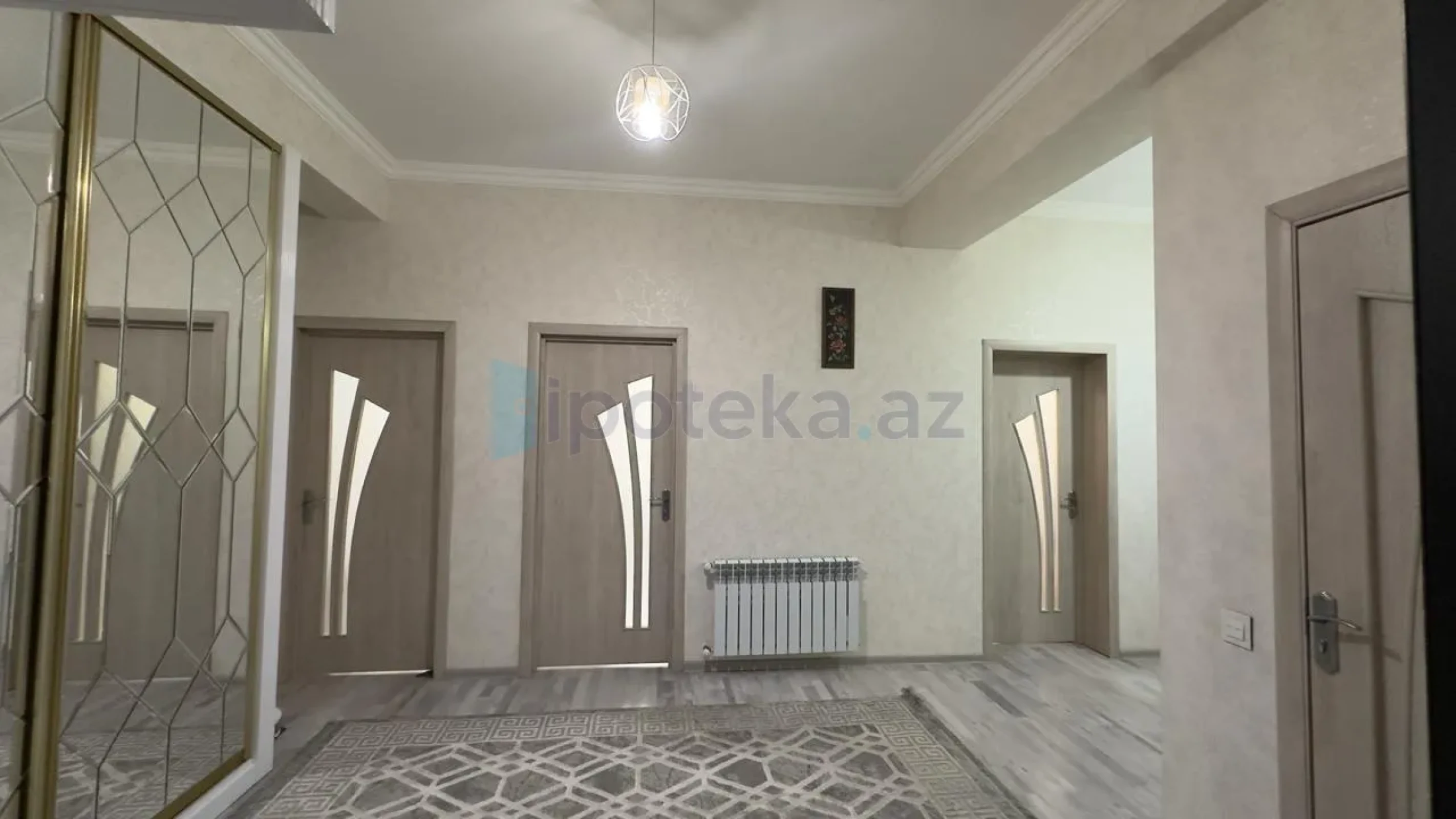Satılır 3 otaqlı yeni tikili 132 m²