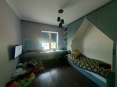 Satılır 4 otaqlı həyət evi 150 m²