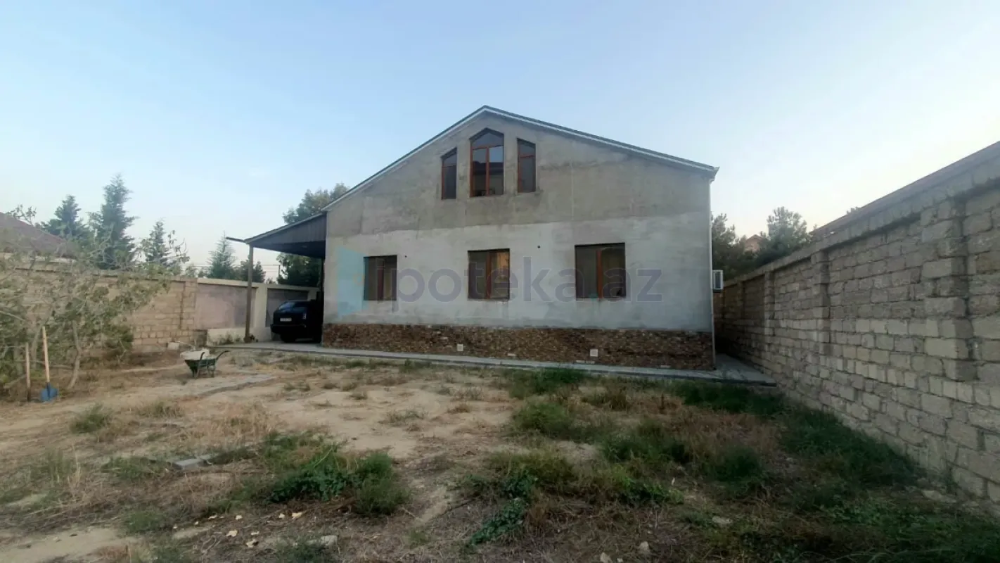 Satılır 4 otaqlı həyət evi 150 m²