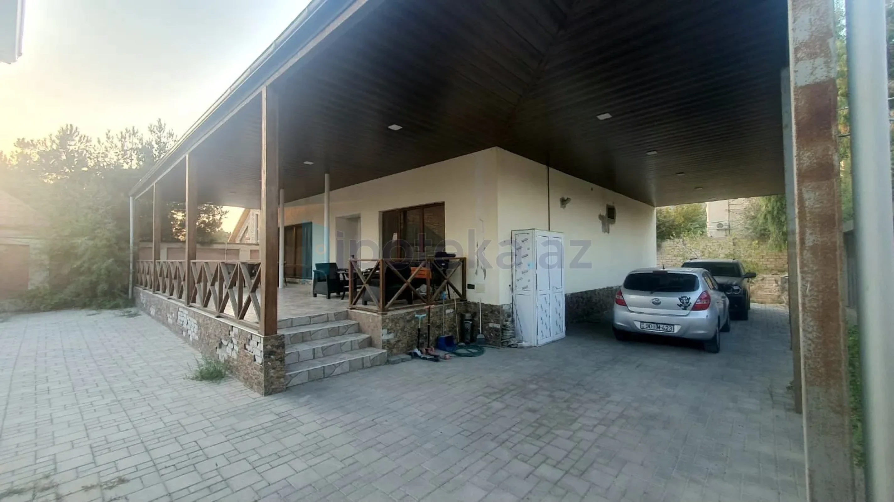 Satılır 4 otaqlı həyət evi 150 m²