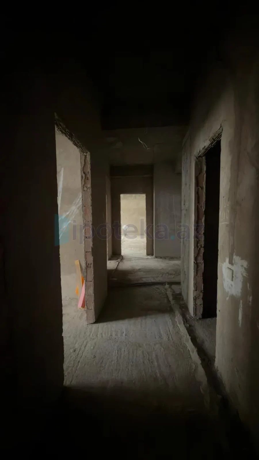 Satılır 4 otaqlı yeni tikili 230 m²