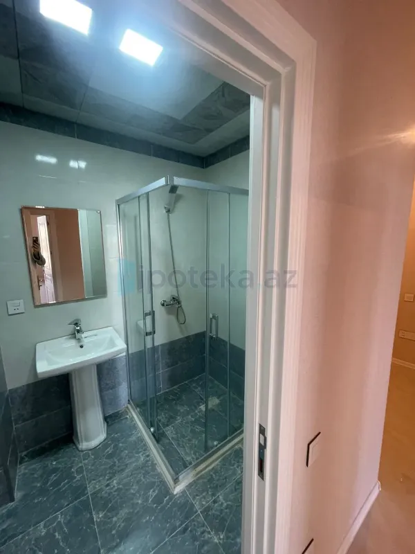Satılır 2 otaqlı yeni tikili 67 m²