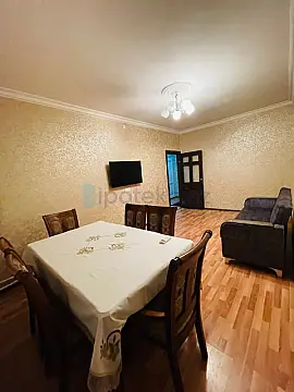 Satılır 2 otaqlı köhnə tikili 60 m² — Bakı, Bakıxanov 2 otaq 60.00 m²