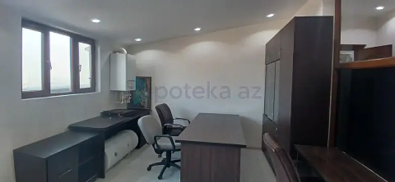 Satılır 3 otaqlı ofis 110 m²