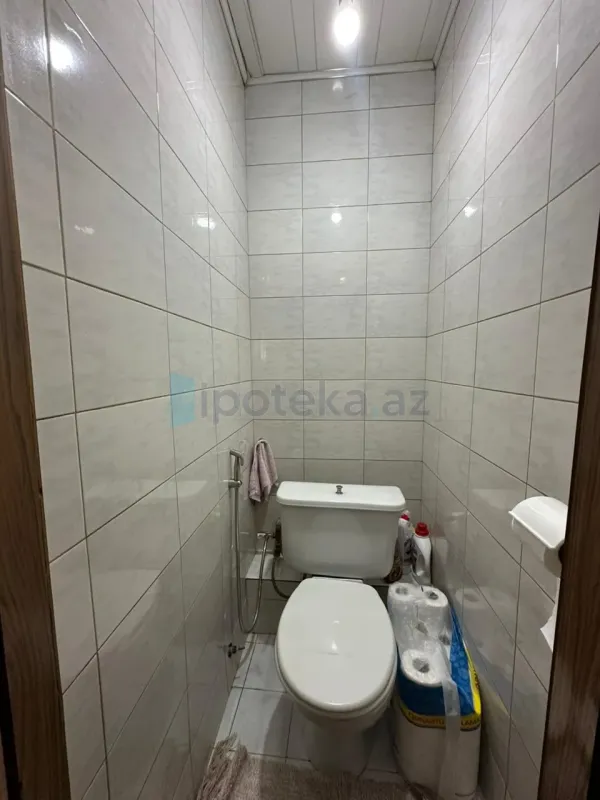 Satılır 2 otaqlı köhnə tikili 58 m²