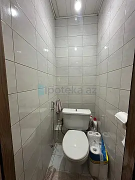 Satılır 2 otaqlı köhnə tikili 58 m²