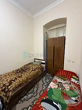 Satılır 2 otaqlı köhnə tikili 50 m²