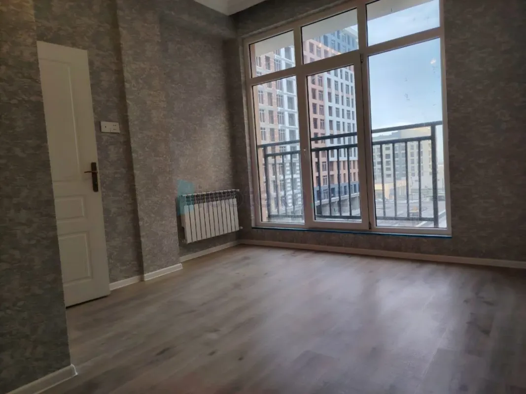 Satılır 3 otaqlı yeni tikili 84 m²
