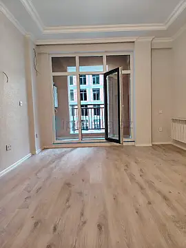 Satılır 3 otaqlı yeni tikili 84 m²