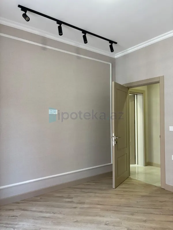 Satılır 2 otaqlı yeni tikili 69 m²