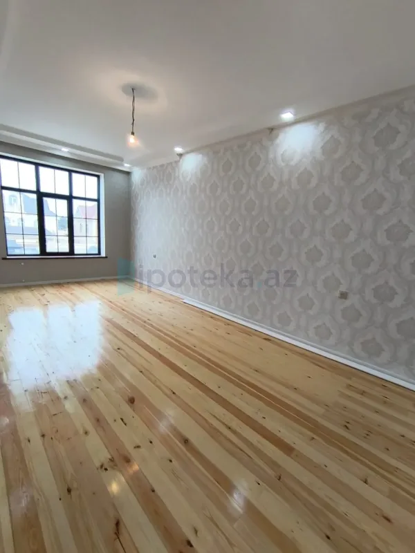 Satılır 4 otaqlı həyət evi 140 m²