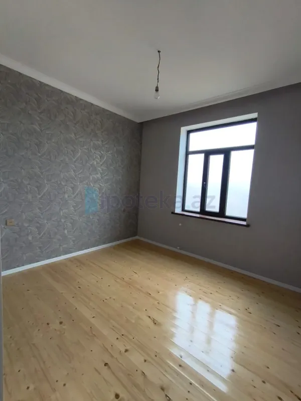 Satılır 4 otaqlı həyət evi 140 m²