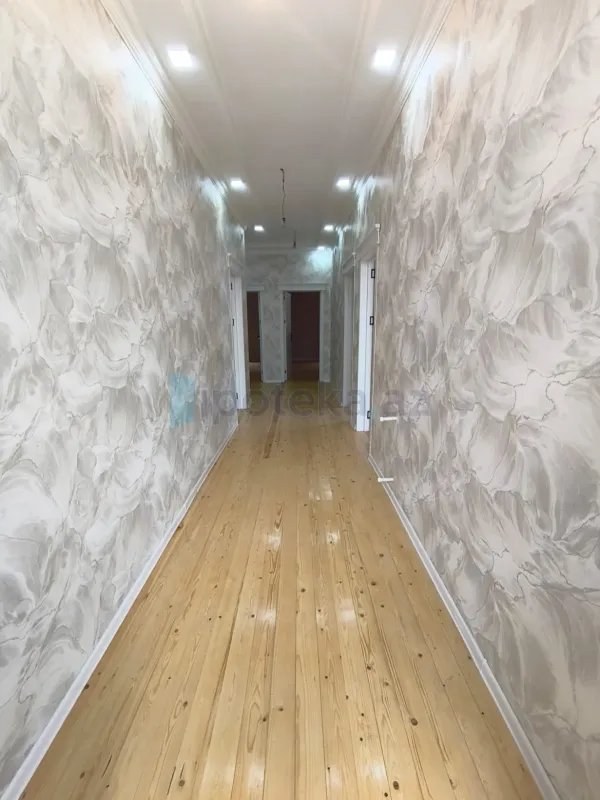 Satılır 4 otaqlı həyət evi 140 m²
