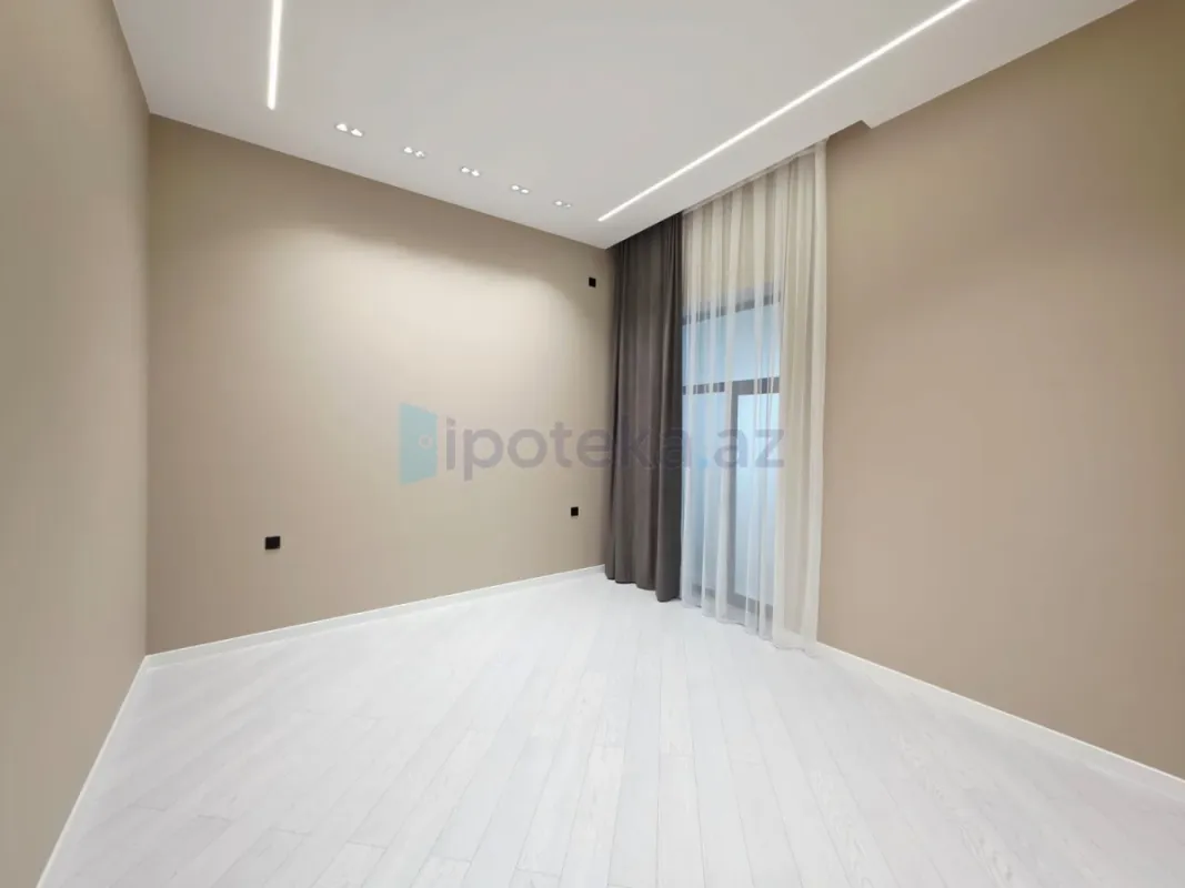 Satılır 4 otaqlı həyət evi 170 m²