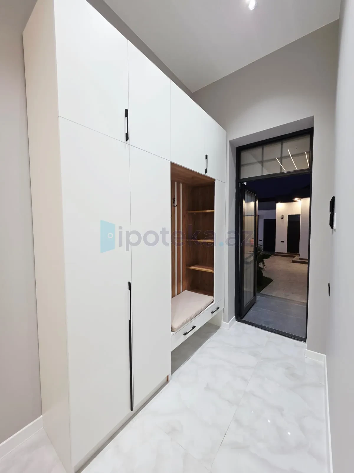 Satılır 4 otaqlı həyət evi 170 m²