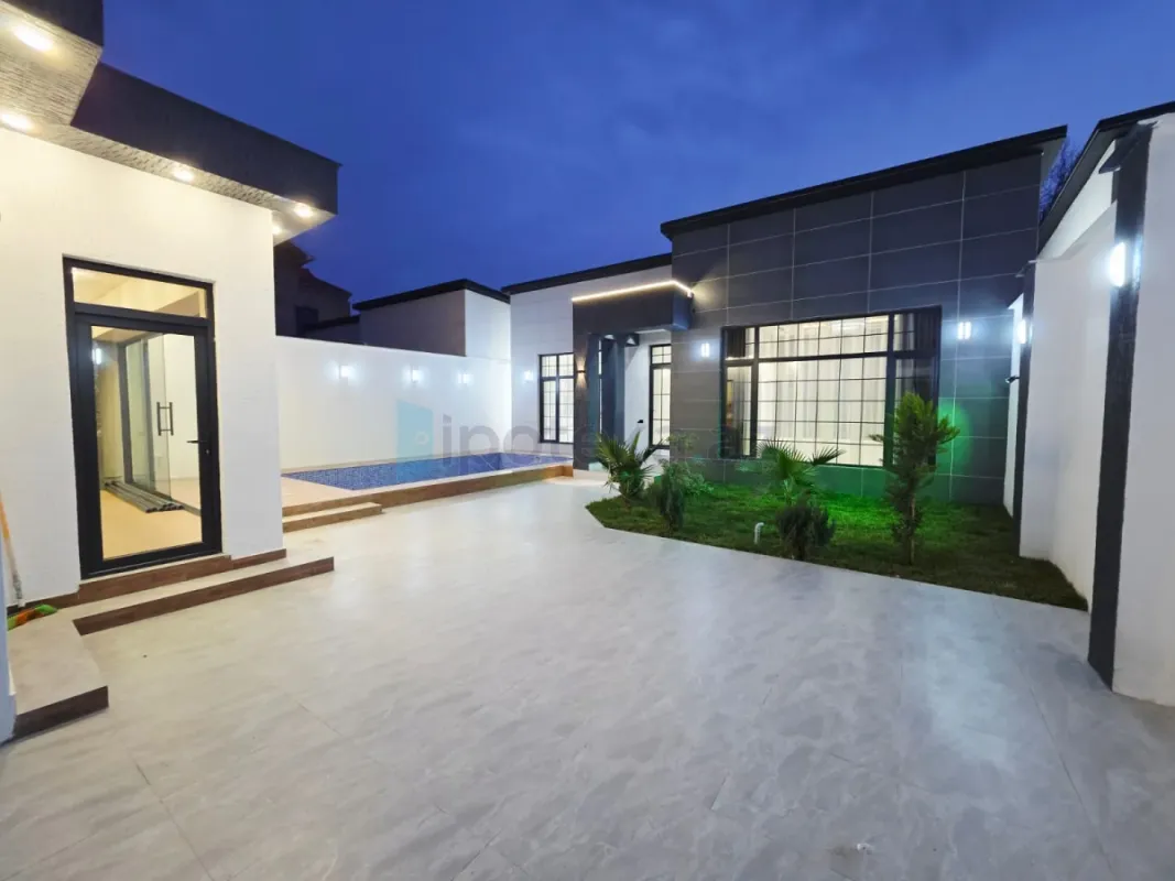 Satılır 4 otaqlı həyət evi 170 m²