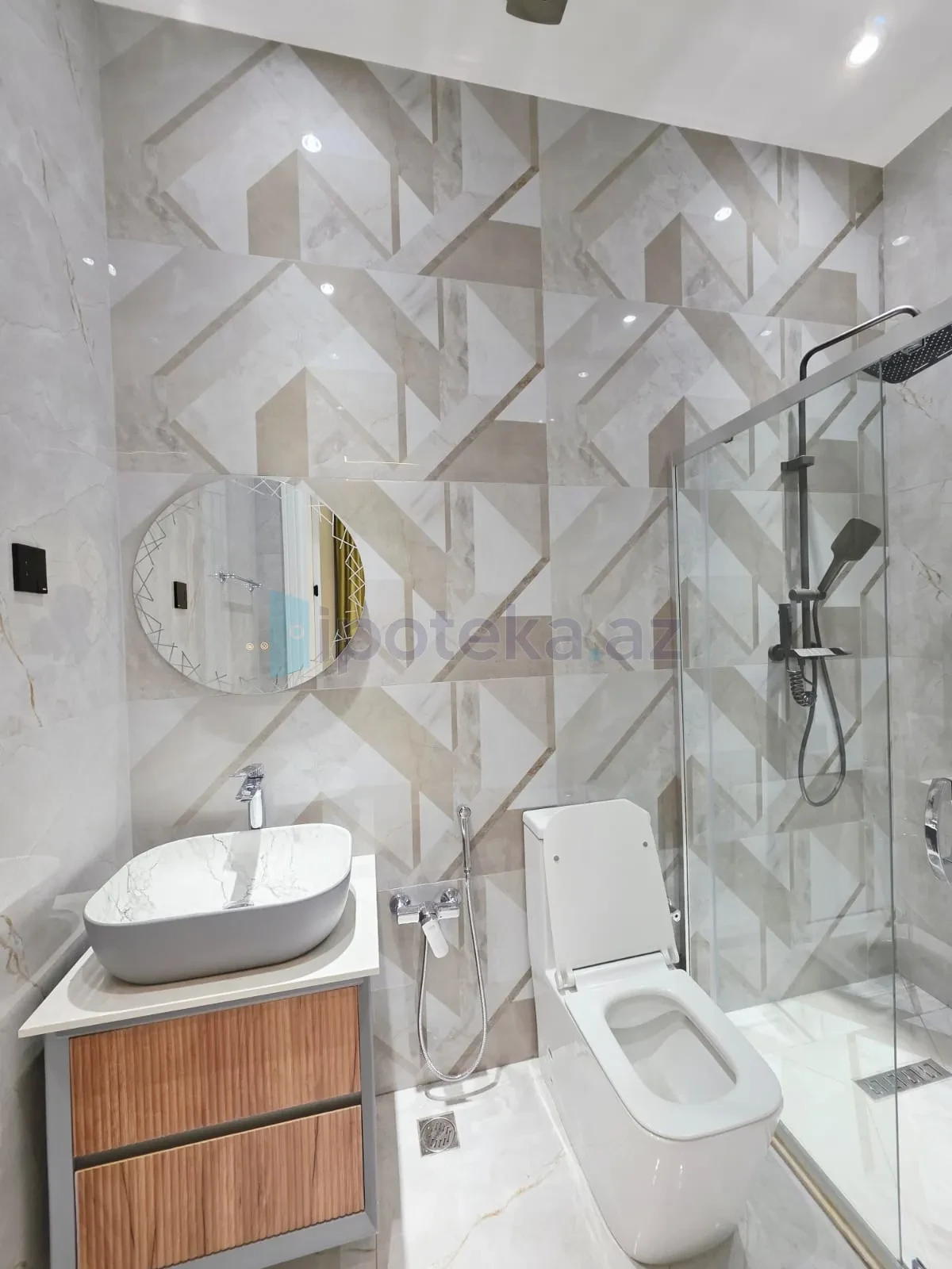 Satılır 4 otaqlı həyət evi 170 m²