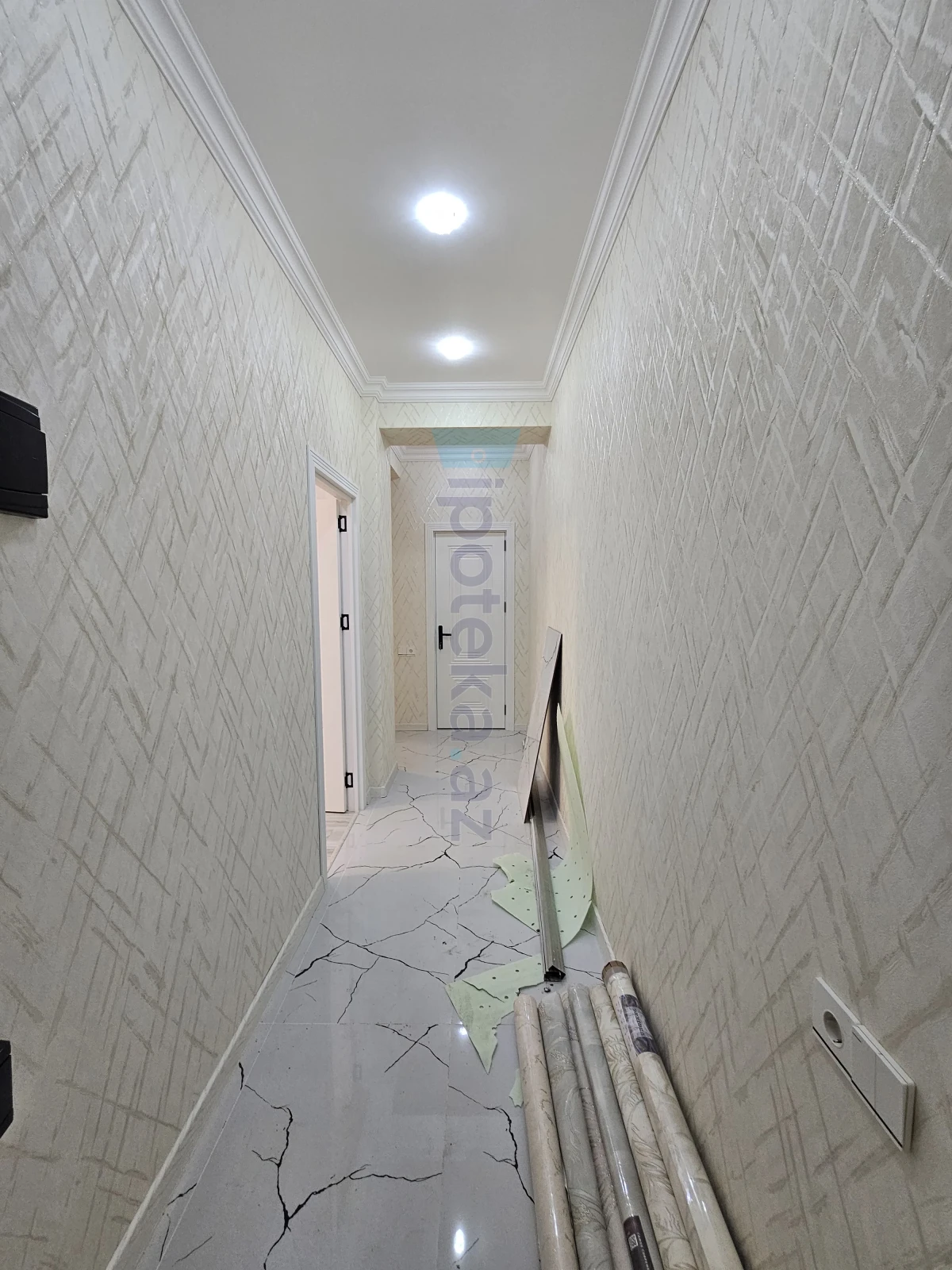 Satılır 2 otaqlı yeni tikili 57 m²