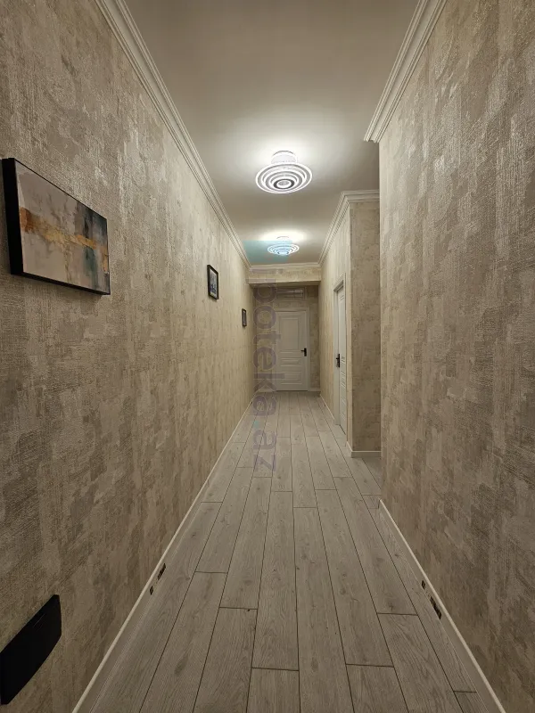 Satılır 3 otaqlı yeni tikili 76 m²