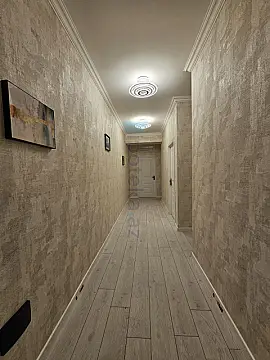 Satılır 3 otaqlı yeni tikili 76 m²