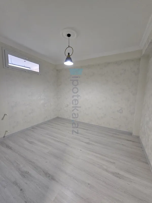 Satılır 2 otaqlı yeni tikili 44 m²
