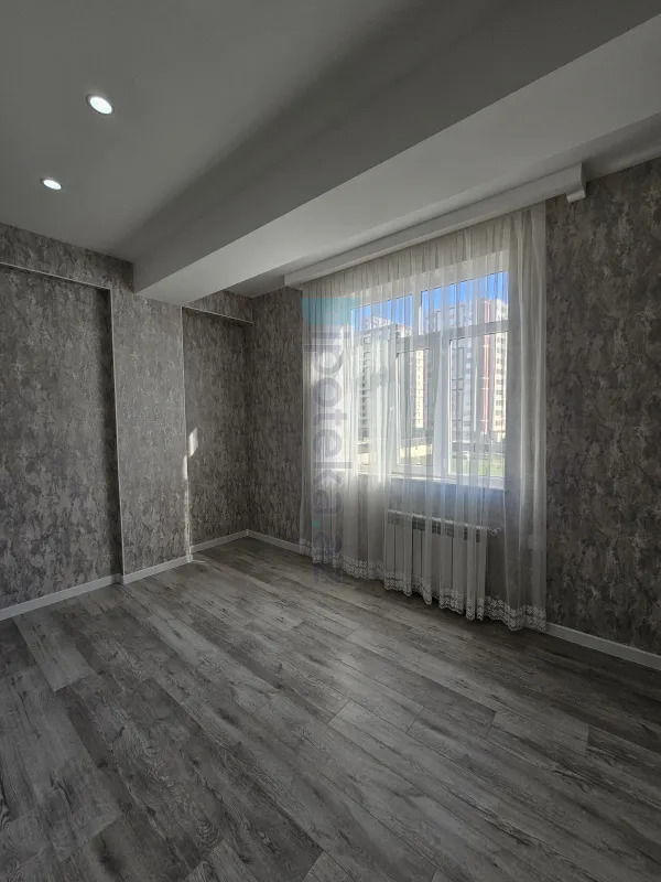 Satılır 3 otaqlı yeni tikili 82 m²