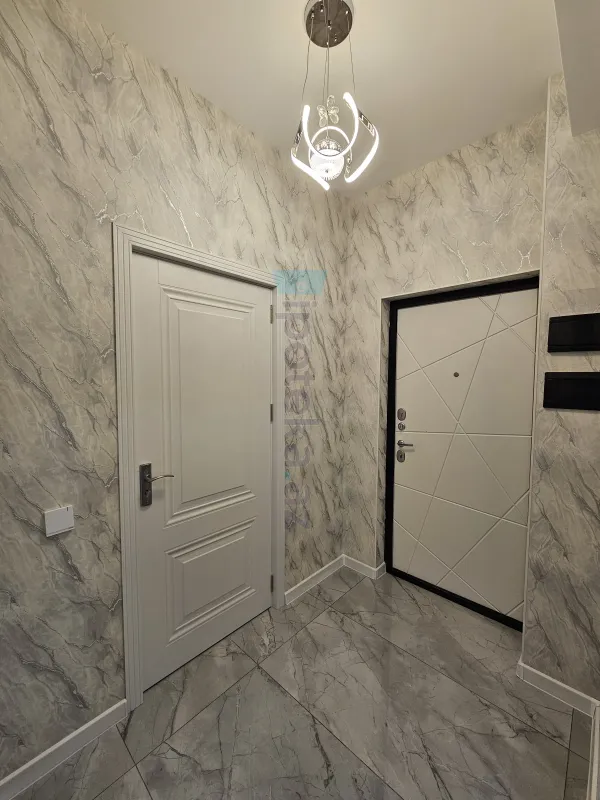 Satılır 3 otaqlı yeni tikili 82 m²