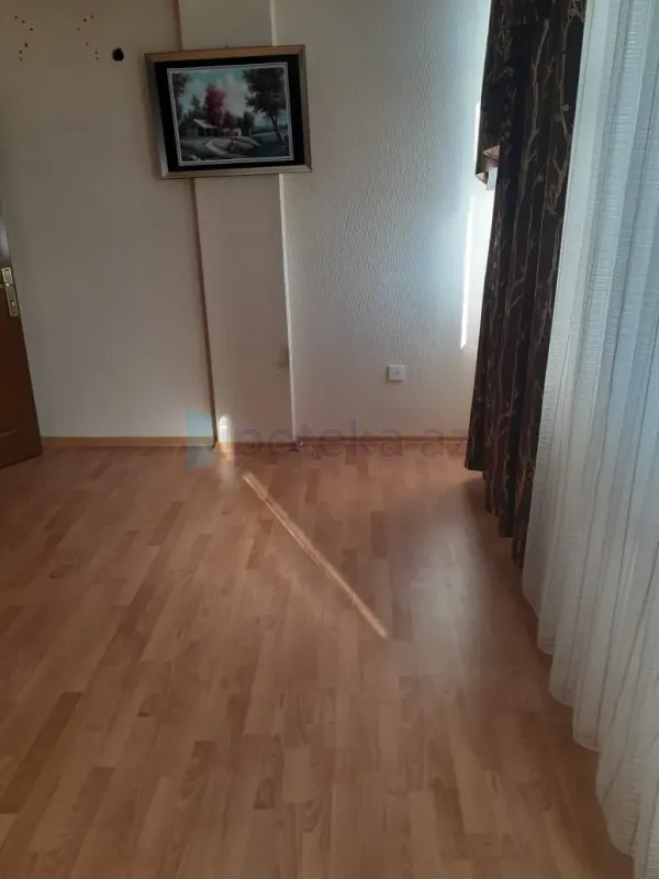 Satılır 2 otaqlı yeni tikili 102 m²