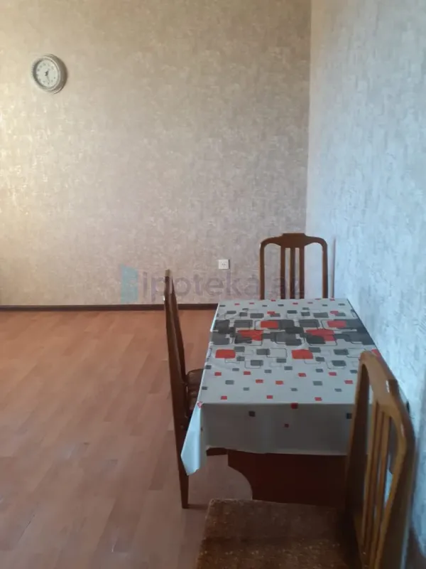 Satılır 2 otaqlı yeni tikili 102 m²