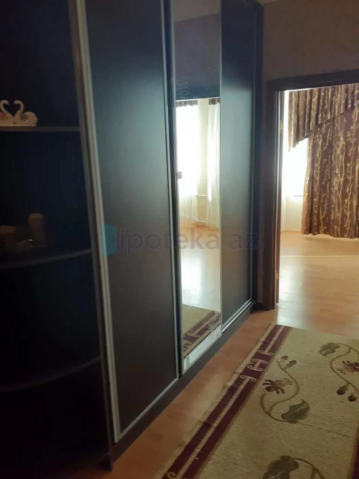 Satılır 2 otaqlı yeni tikili 102 m²