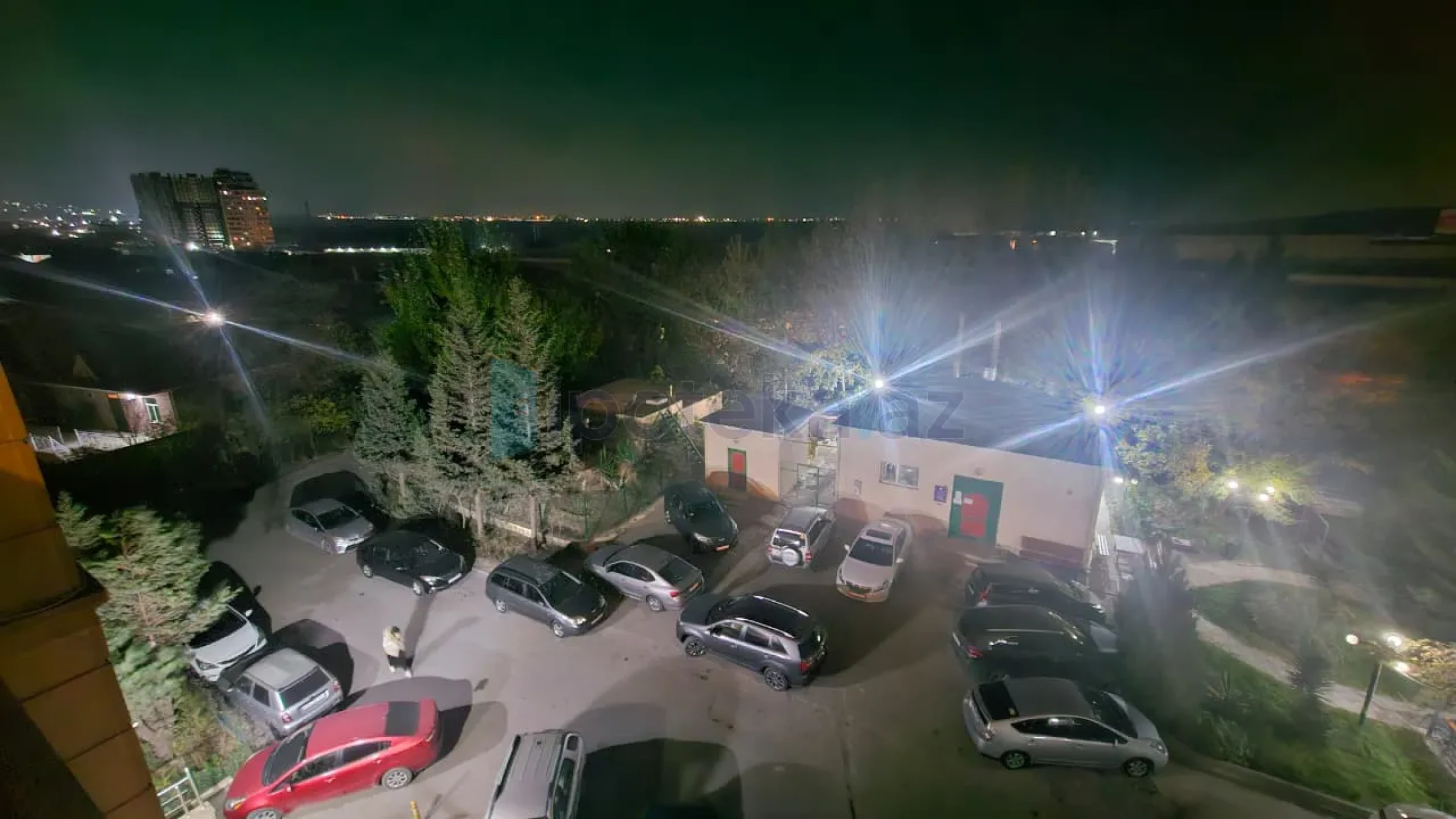 Satılır 2 otaqlı yeni tikili 100 m²