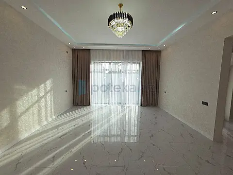 Satılır 3 otaqlı mənzil 150 m²
