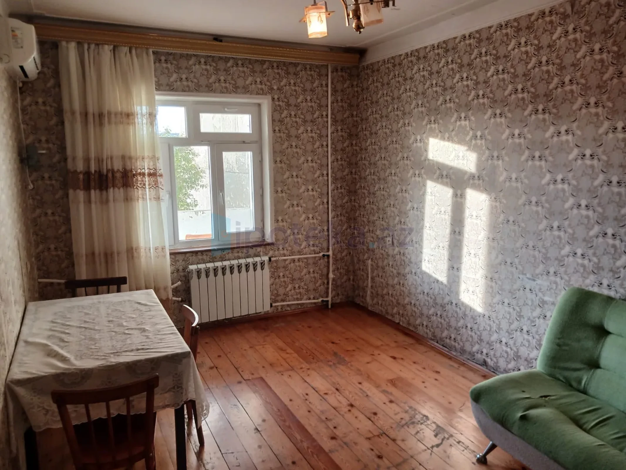 Satılır 3 otaqlı köhnə tikili 80 m²