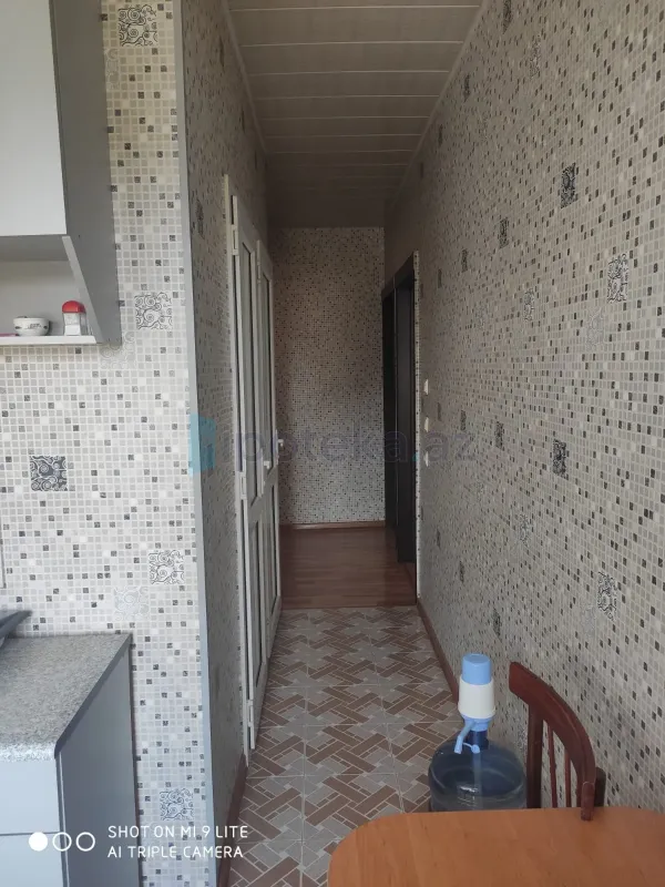 Satılır 3 otaqlı köhnə tikili 82 m²