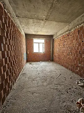 Satılır 2 otaqlı yeni tikili 83 m²