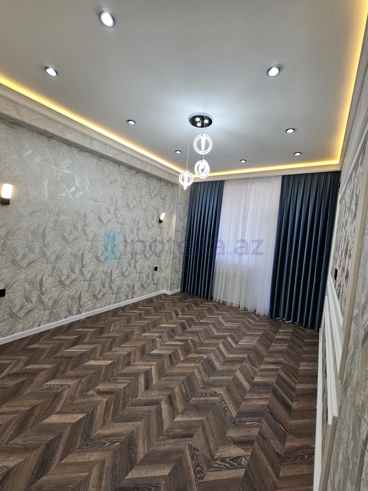 Satılır 2 otaqlı yeni tikili 61 m²