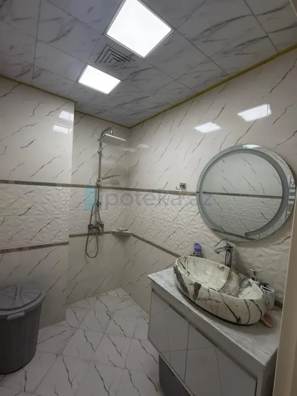 Satılır 3 otaqlı yeni tikili 87 m²