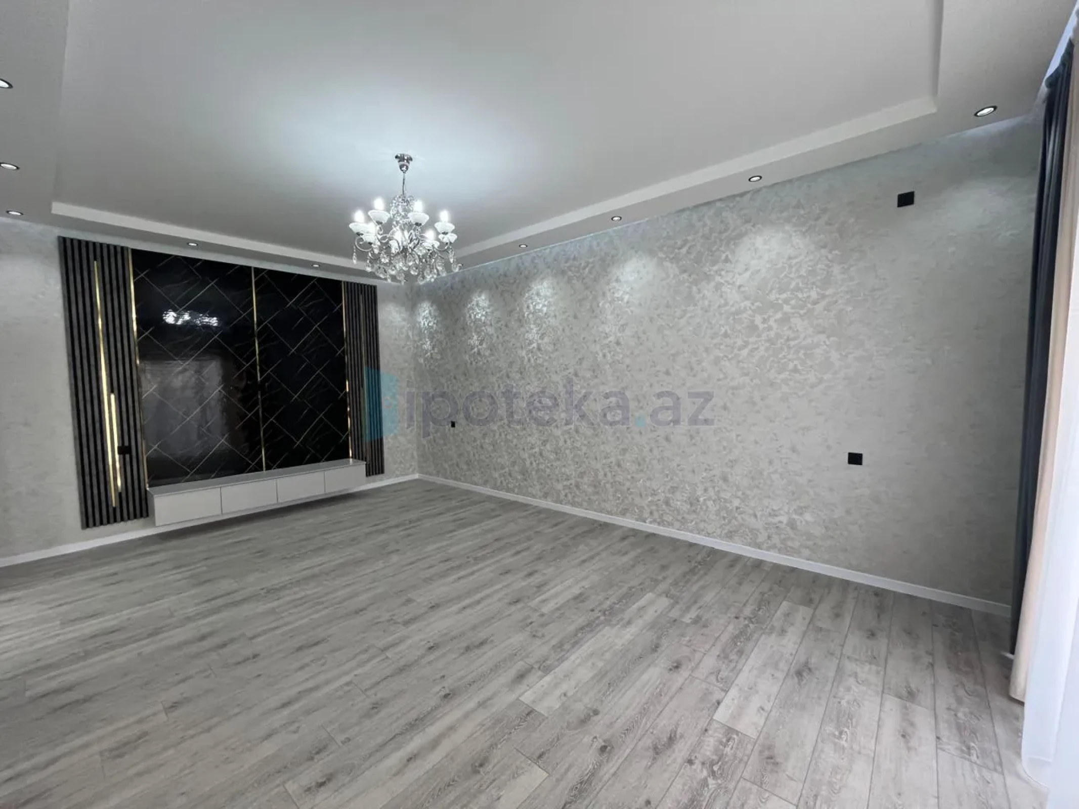 Satılır 4 otaqlı həyət evi 140 m²