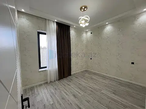 Satılır 4 otaqlı həyət evi 140 m²
